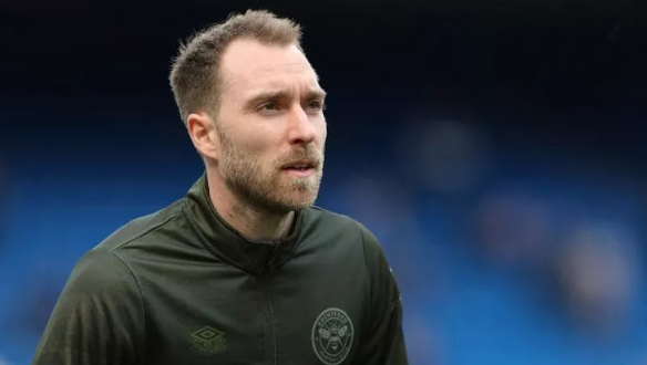 Christian Eriksen Manchester United’a imza attı