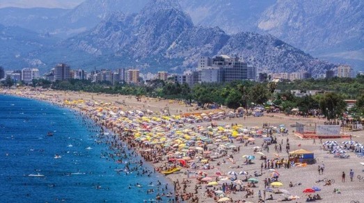 Antalya’dan vergi taslağı: Faaliyet Antalya’da vergi İstanbul’a gidiyor