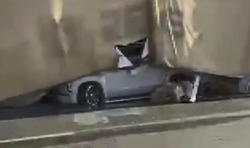 TIR’ın altından mucize kurtuluş