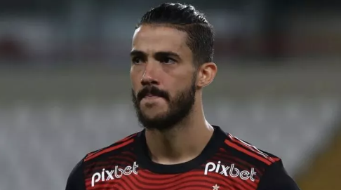 Kim Min-Jae gitti, Gustavo Henrique geldi