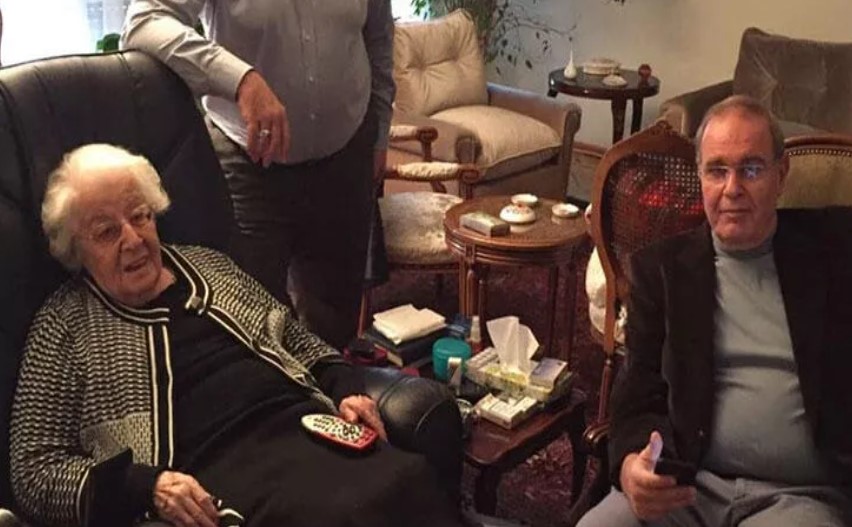 CHP’li Öztrak’ın annesi vefat etti