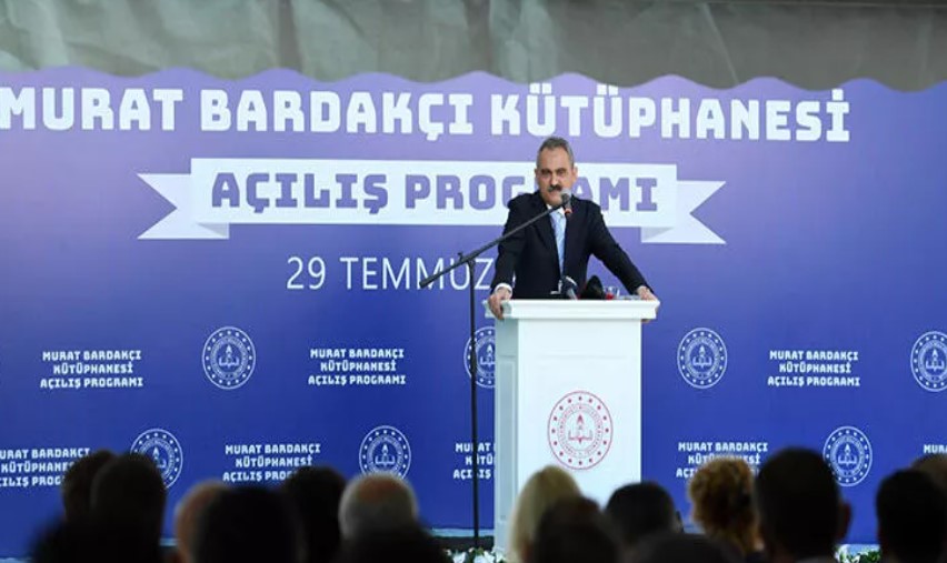 Bakan Özer, Murat Bardakçı Kütüphanesi’nin açılışına katıldı