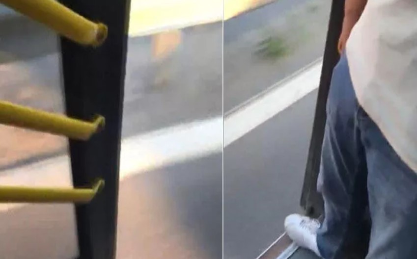 Kapısı açık İETT otobüsünde yolculuk