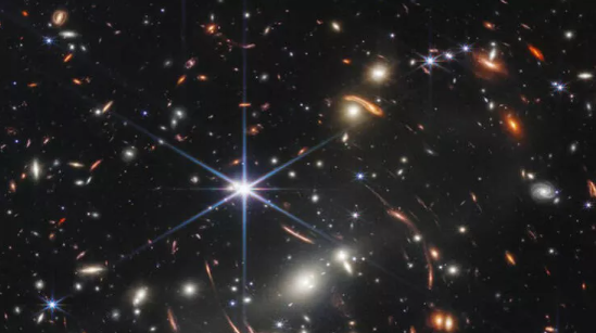 İşte beklenen an geldi! NASA James Webb ile çekilen görüntüleri yayımladı