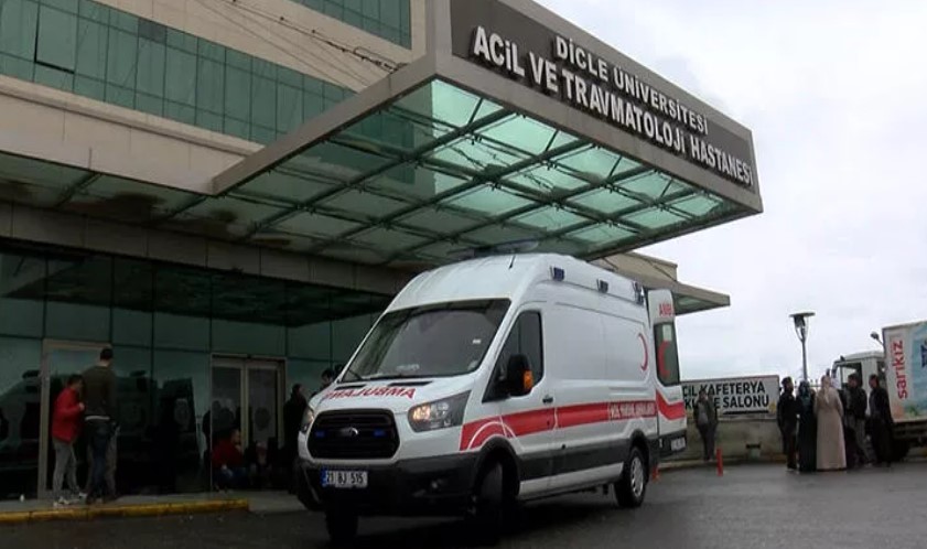 Korkunç olay! 3 yaşındaki arkadaşını yaktı