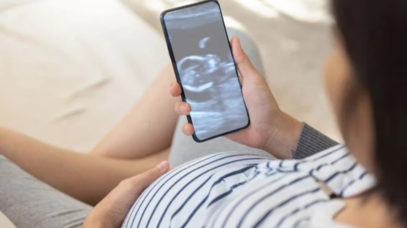 Bebeklerin büyümesi telefondan izlenebilecek