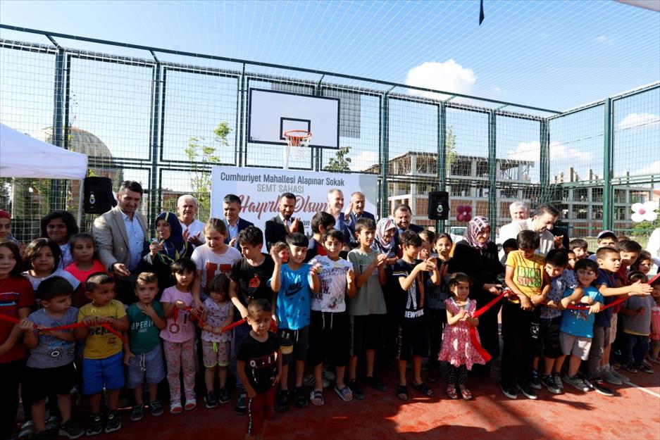 İnegöl’de Cumhuriyet Mahallesi yeni yaşam alanına kavuştu