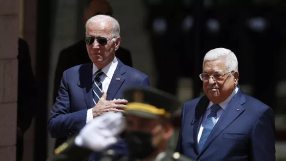 Biden, Filistin Devlet Başkanı Abbas ile ortak basın toplantısı düzenledi