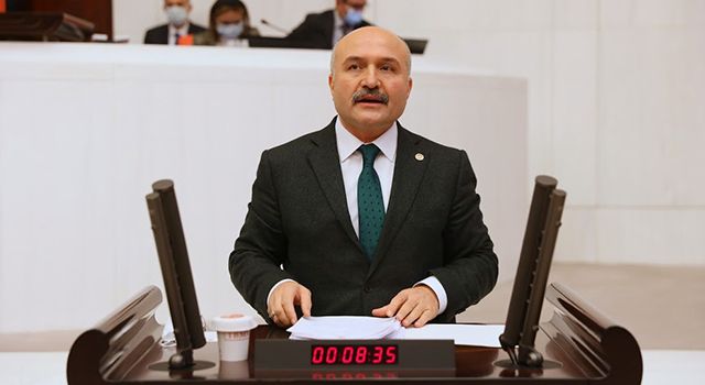 İYİ Partili Erhan Usta’dan EYT açıklaması: ‘Sen bekleyeceksin kardeşim’ diyemezsin!