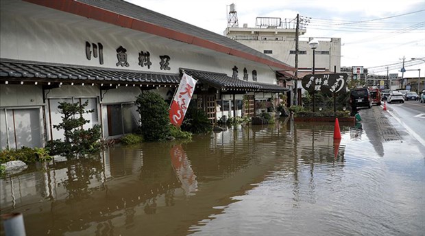 Japonya’da şiddetli yağış