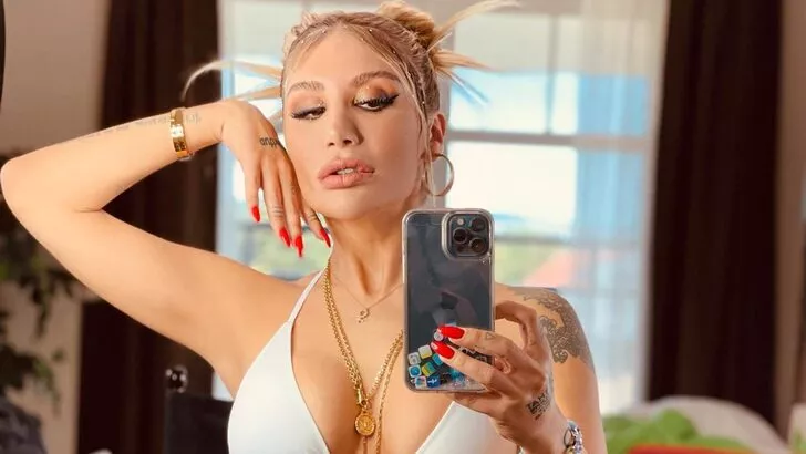 İrem Derici neye uğradığını şaşırıp isyan etti!