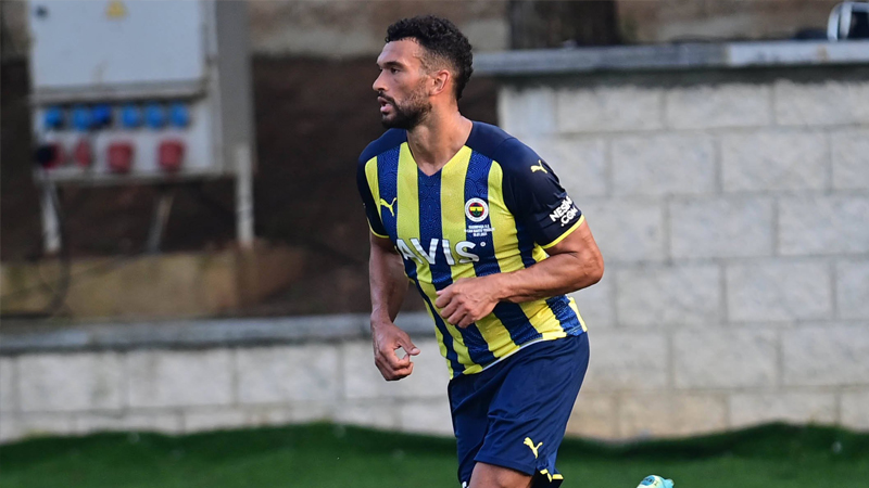 Fenerbahçe’de Caulker ile yollar ayrıldı Fenerbahçe’de Caulker ile yollar ayrıldı