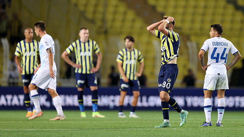 Fenerbahçe’ye ‘Vladimir Putin’ tezahüratı için verilecek ceza belli oldu!