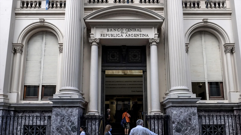 Arjantin Merkez Bankası’ndan 950 puanlık faiz artışı