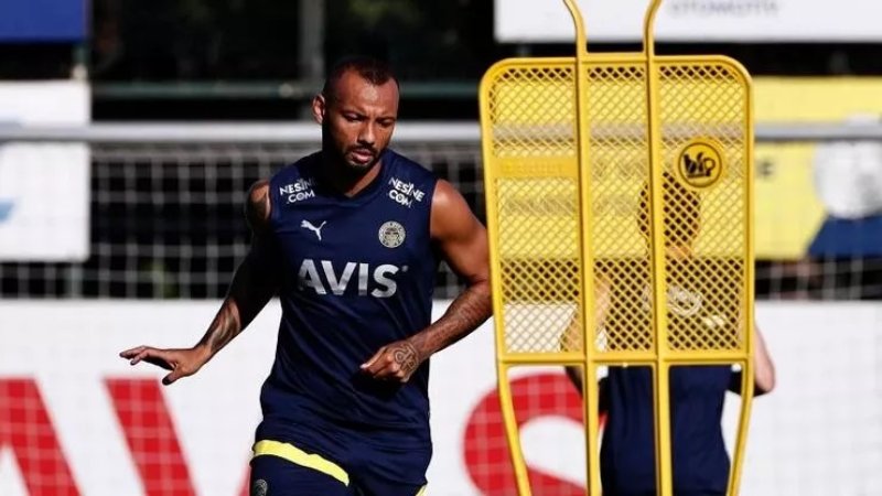 Joao Pedro’dan Fenerbahçe’ye sevindirici haber