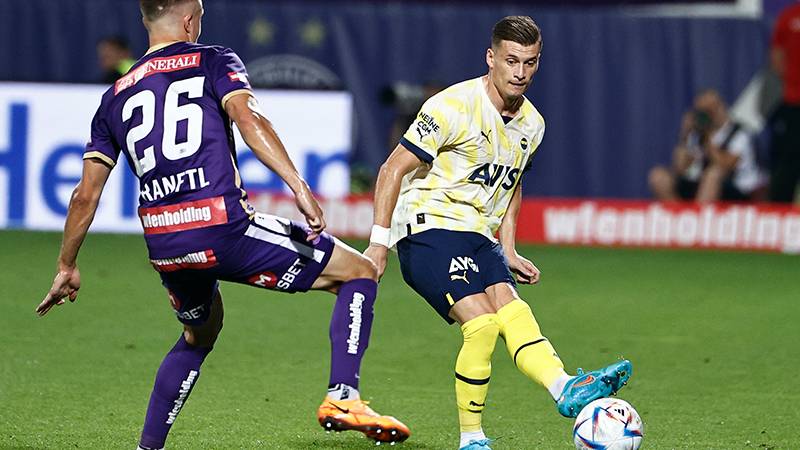 Fenerbahçe tur için sahaya çıkıyor