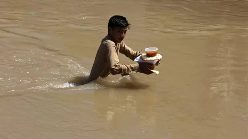 Pakistan’da sel felaketi