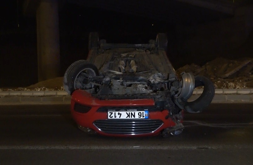 Bursa’da otomobil takla attı, alkollü sürücü burnu bile kanamadan kurtuldu