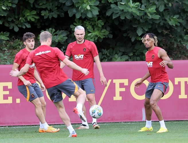 Galatasaray, Antalyaspor maçı hazırlıklarını tamamladı