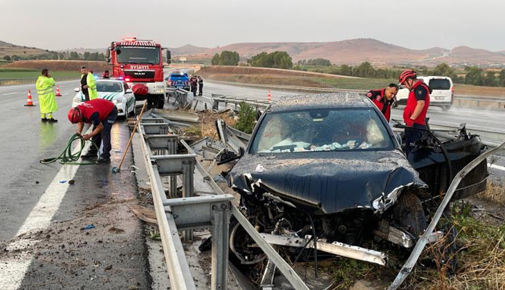 Balıkesir’de feci kaza: 2 ölü, 2 yaralı