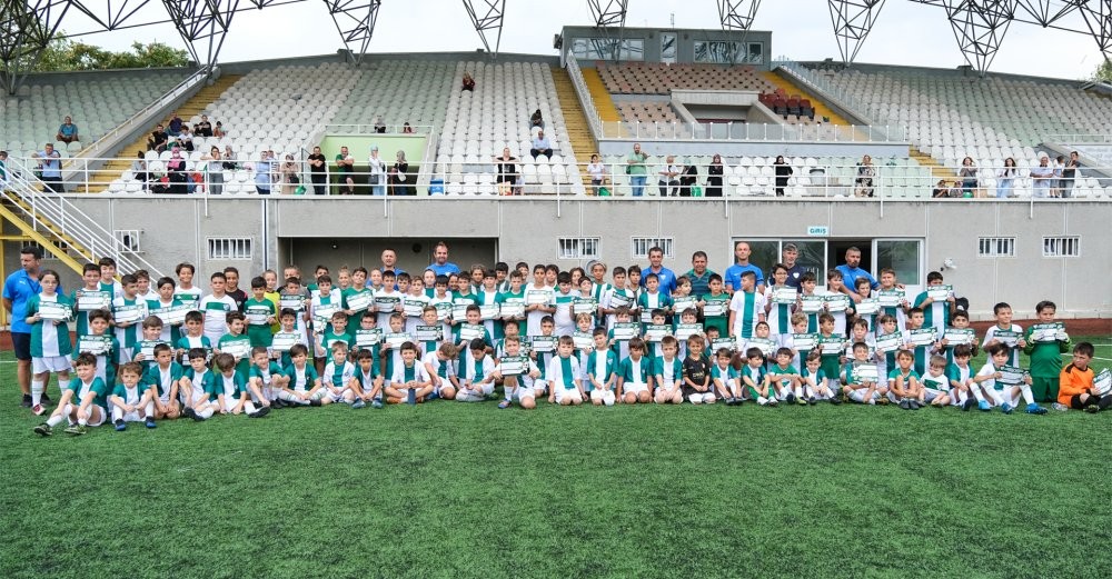Bursaspor Futbol Okulu yaz dönemi sona erdi