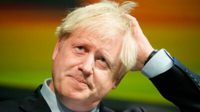 Yalan haber yüzünden kovulmuştu! ‘Johnson gazeteciliğe dönüyor’