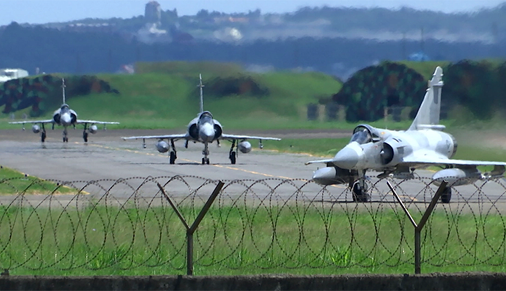 Tayvan: Ada çevresinde Çin’e ait 66 savaş uçağı ve 14 gemi tespit edildi