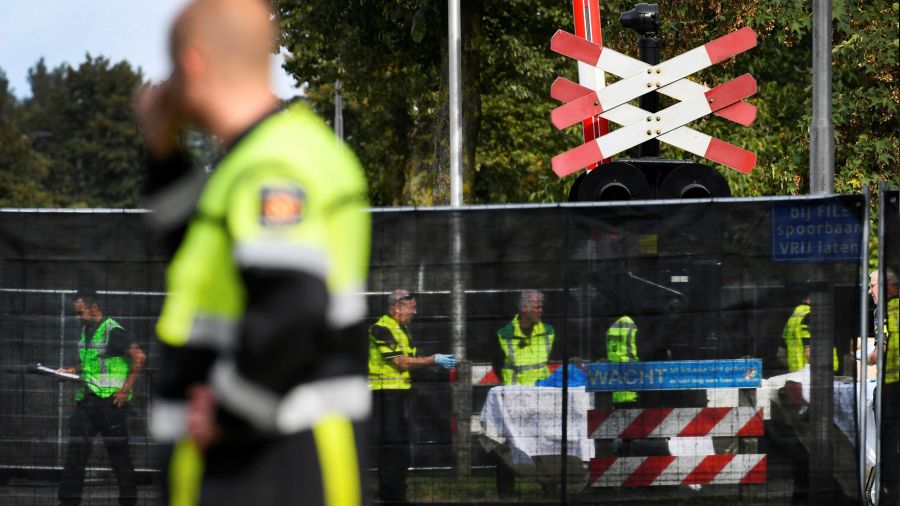 Hollanda’da kamyon, sokak partisine daldı: 4 ölü, 8 yaralı