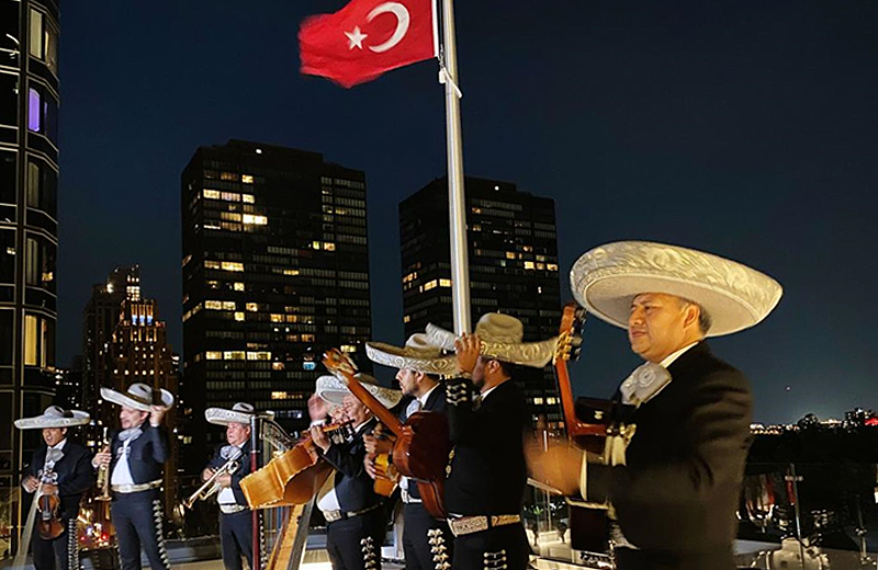 Türkiye ve Meksika kültürü New York’ta buluştu