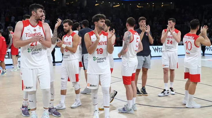 12 Dev Adam Letonya deplasmanında