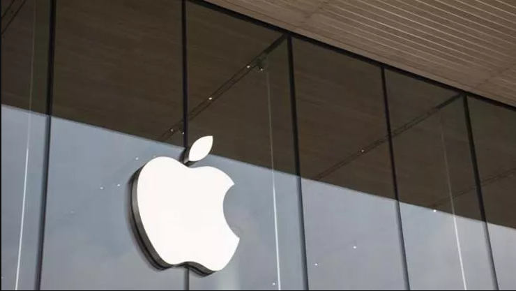 Apple çalışanları ile karşı karşıya gelmiş durumda