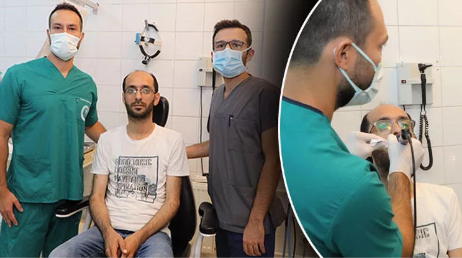 Dünya’da bir ilk! Gırtlağından yumruk büyüklüğünde kitle çıktı