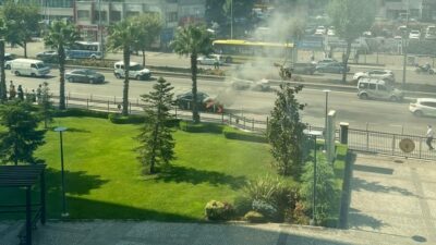 Bursa’da hareketli dakikalar… Belediye binası önünde yangın!