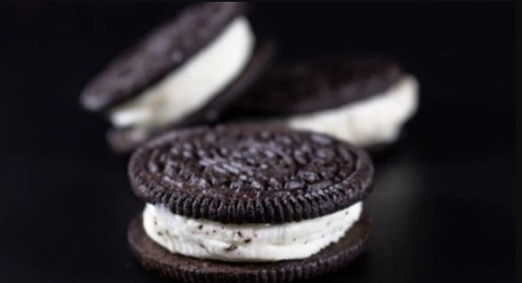 Bir markada daha Salmonella şüphesi
