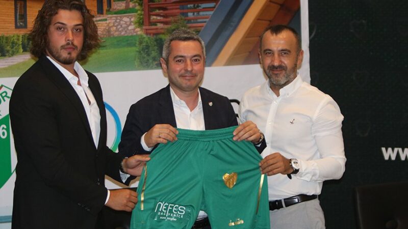 Bursaspor’dan 400 bin TL’lik anlaşma