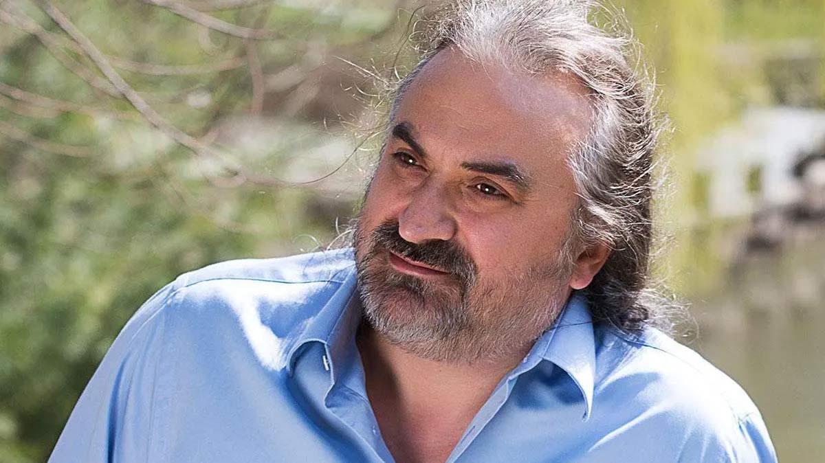 Volkan Konak: Çıkar şarkılarımı söylerim