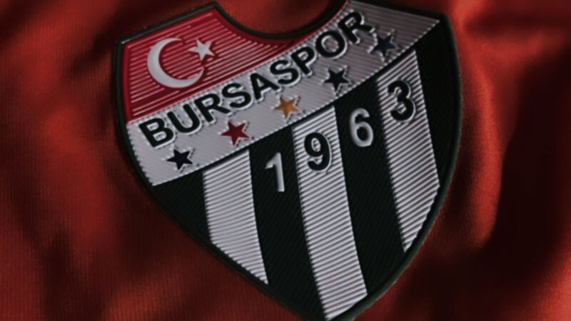 Bursaspor’da bir yönetici daha alacaklarını bağışladı!