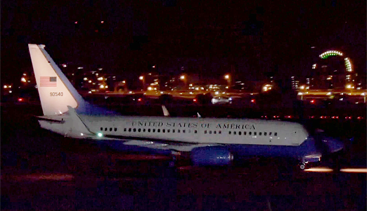 ABD Temsilciler Meclisi Başkanı Pelosi’nin uçağı Tayvan’a indi!