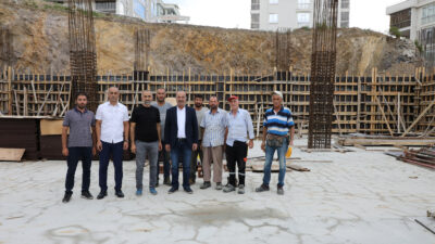 Mudanya’da kapalı pazar yeri inşaatı hız kesmeden devam ediyor