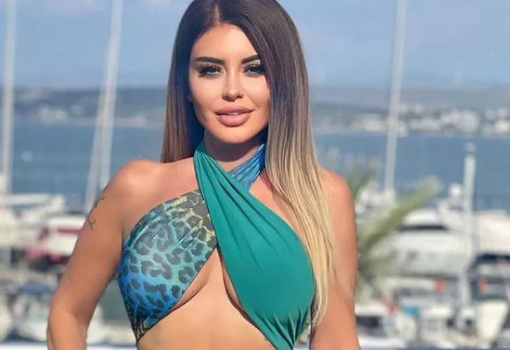 Ebru Polat komşularını ifşa etti!