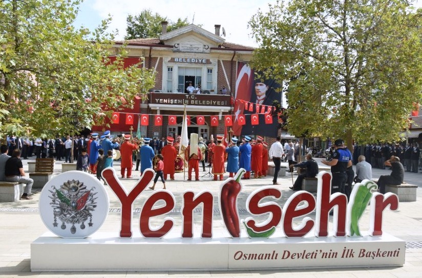 Yenişehir’e ünlü yağacak