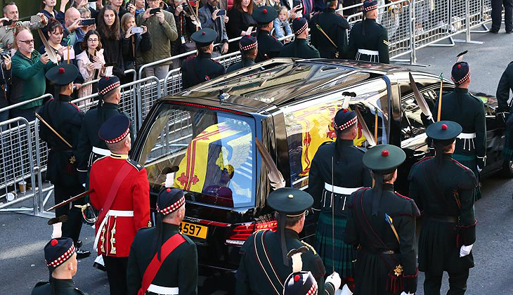 Kraliçe Elizabeth’in cenazesi St. Giles Katedrali’nde