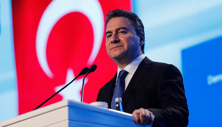 Babacan: Masa dağılmadı, bir parti kalktı sonra tekrar geldi