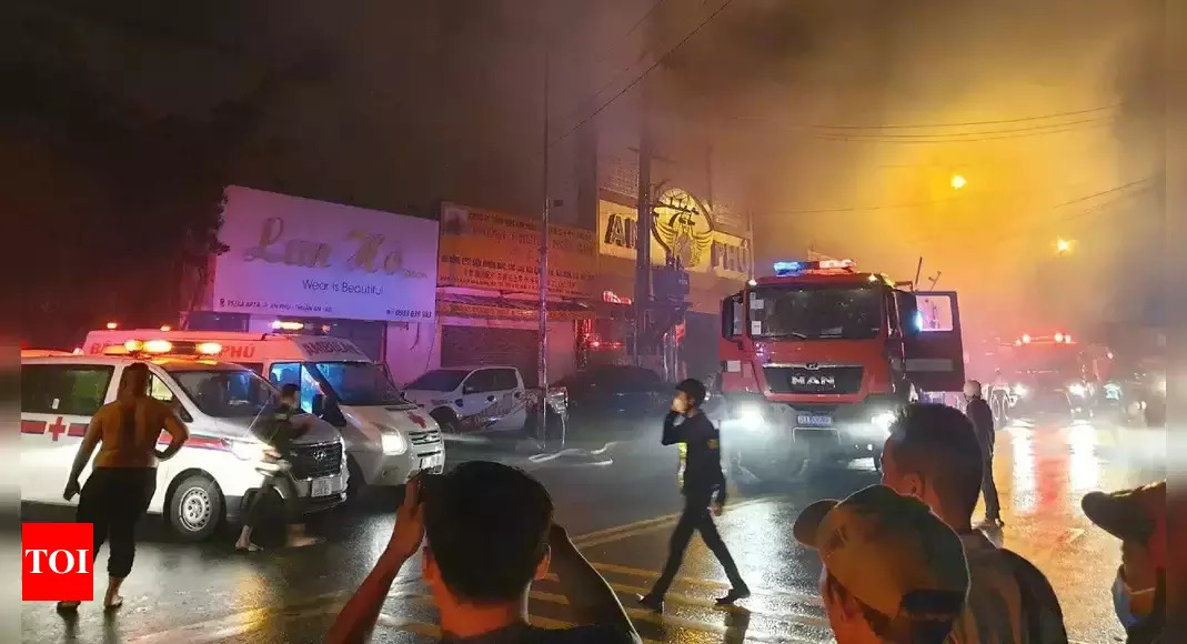 Vietnam’da karaoke barda yangın: 12 ölü, 40 yaralı