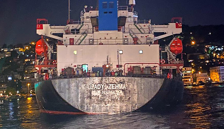 İstanbul Boğazı’nda büyük panik! Karaya oturan tahıl gemisi kurtarıldı