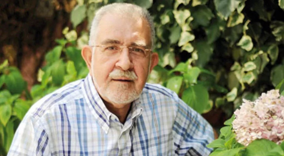 Bursalı yazar Ömer Tuğrul İnançer hayatını kaybetti!