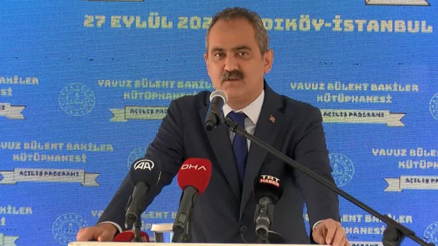 Bakan Özer: Tüm okullarda artık kütüphane var