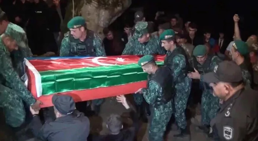 Azerbaycan ordusunun şehit sayısı 77’ye yükseldi