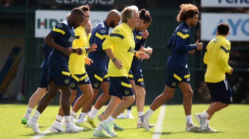 Fenerbahçe’de Emre Mor idmana katılmadı
