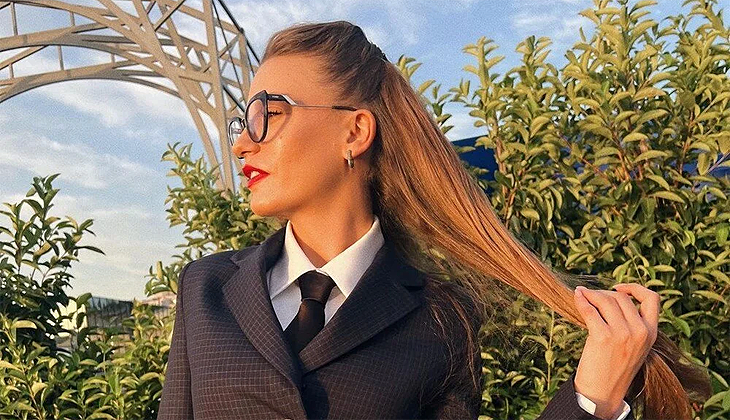 Serenay Sarıkaya’nın okula dönüş stili